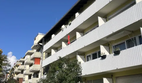 Beispiel: Mehrfamilienhaus